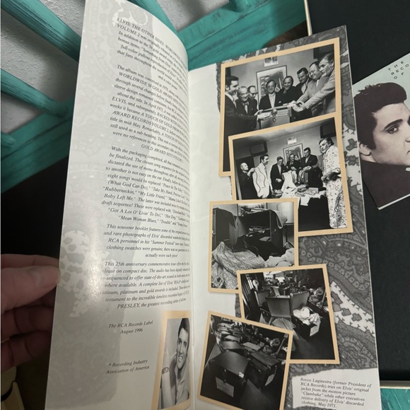 $5 bundled - Elvis collector CD set - Picture 8 of 9